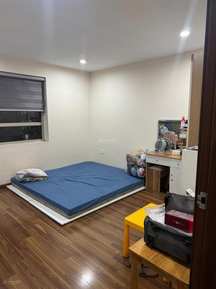 Cần bán căn hộ chung cư hoà phát  70 nguyễn đức cảnh | view đẹp  2pn  sổ đỏ chính chủ