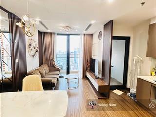Chính chủ cần bán gấp căn 2n2vs 65m2 tại tòa vinhomes west point phạm hùng giá 7tỷ.  0974 805 ***