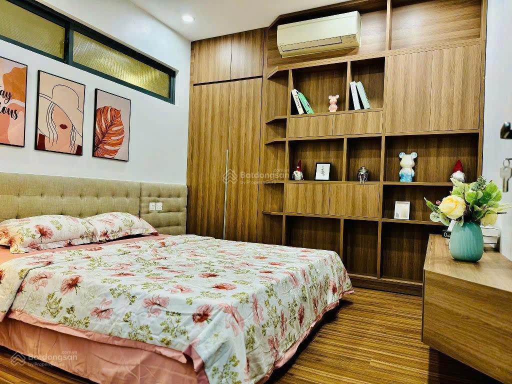Tôi chủ nhà cần bán nhanh chung cư thăng long no1 3n2vs 112m view đẹp thoáng, giá 8,2 tỷ