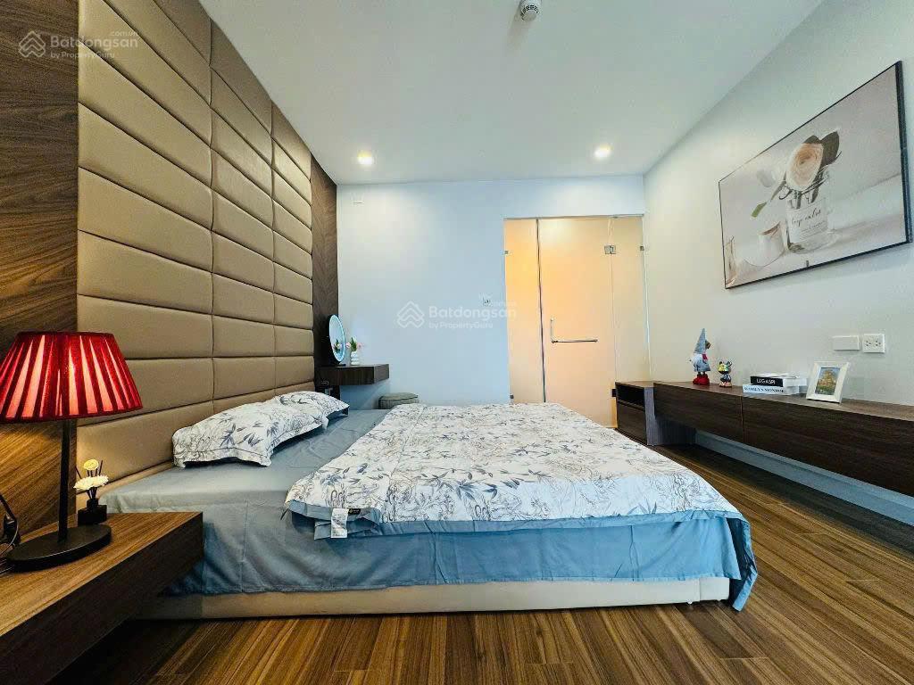 Tôi chủ nhà cần bán nhanh chung cư thăng long no1 3n2vs 112m view đẹp thoáng, giá 8,2 tỷ