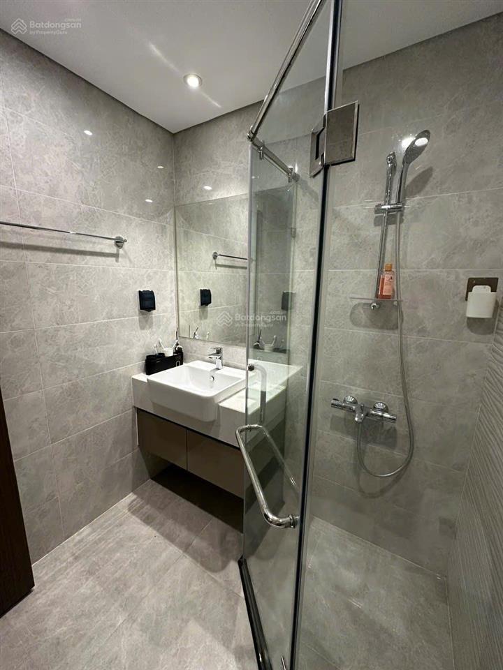 Tôi chủ nhà cần bán căn 2n2vs 68m tại vinhomes west point giá 6 tỷ có thương lượng