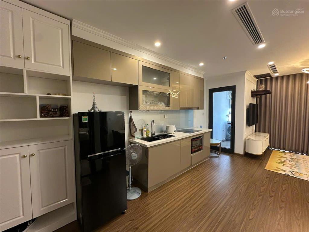 Tôi chủ nhà cần bán căn 2n2vs 68m tại vinhomes west point giá 6 tỷ có thương lượng