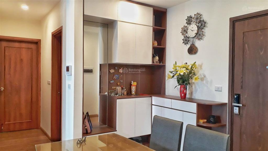 Tôi chủ nhà cần bán gấp căn 2n2vs 81m tại the emerald ct8 tầng trung, view đẹp giá 5,4 tỷ
