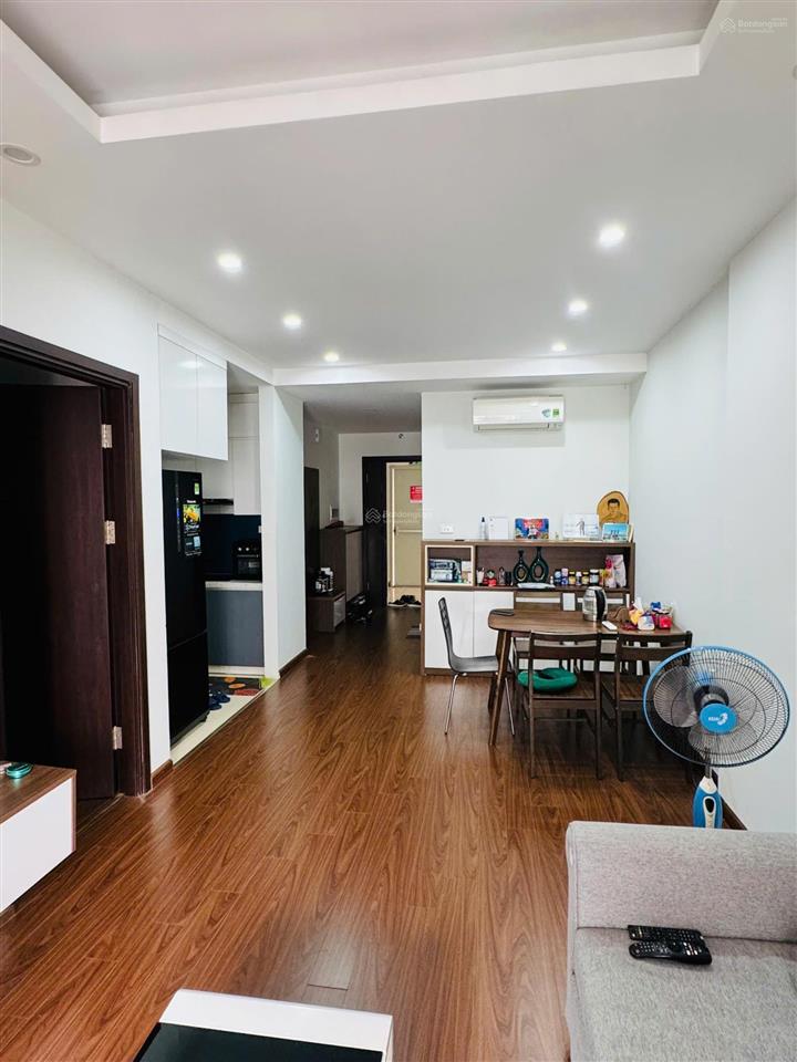 Tôi chính chủ cần bán nhanh căn 2n2vs 71m tại 90 nguyễn tuân giá công khai 5,4 tỷ