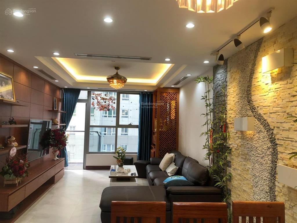 Tôi chính chủ cần bán căn 112m2 3n 2vs tại thăng long no 1, có slot ô tô, giá 8 tỷ có thương lượng
