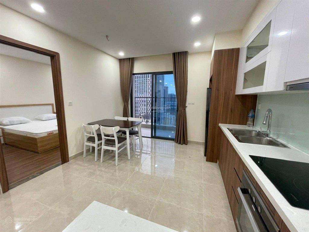 Tôi chủ nhà có nhu cầu bán căn 3n2vs 95,6m tại golden park, giá công khai 8,1 tỷ bao hết thuế phí