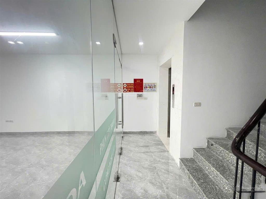 Chính chủ cho thuê văn phòng 75m2 số 6 ngõ 110 trần duy hưng giá chỉ 14tr