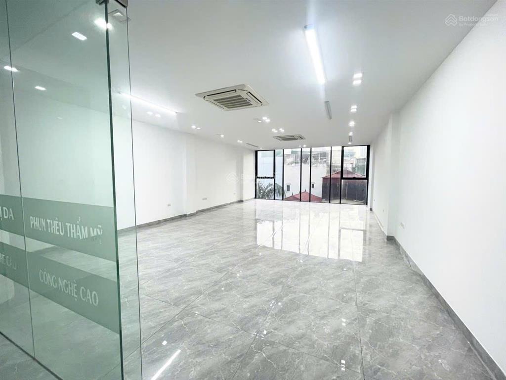 Chính chủ cho thuê văn phòng 75m2 số 6 ngõ 110 trần duy hưng giá chỉ 14tr