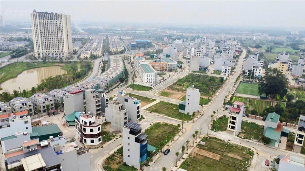 Mình cần bán lô đất 50m2 khu đất phân lô vân canh, hoài đức, hà nội