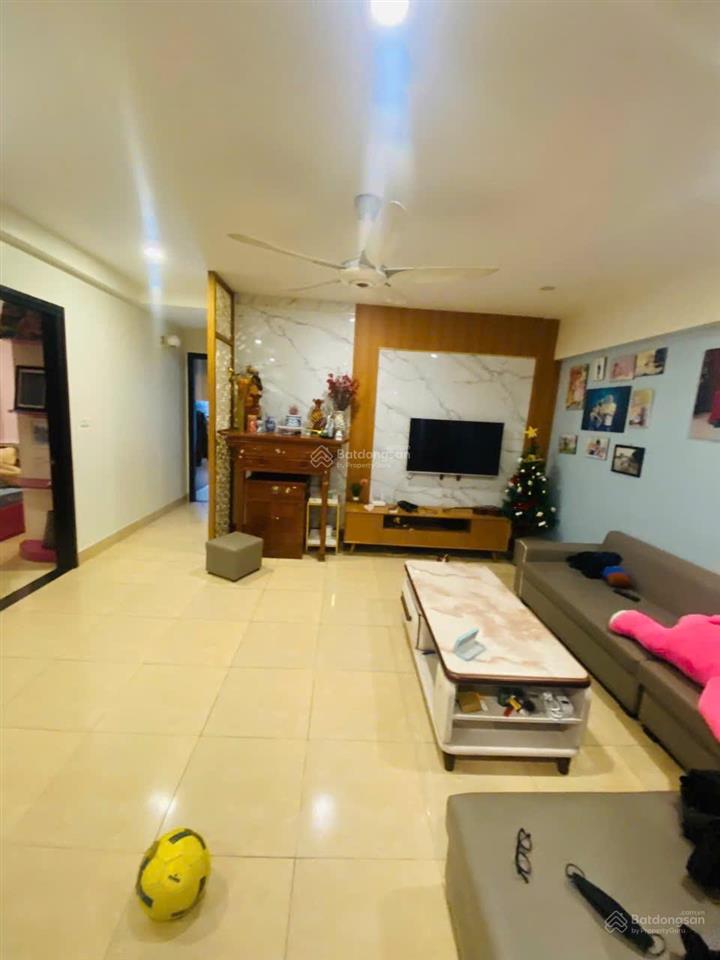 6.6 tỷ chính chủ gửi bán căn hộ 3 phòng ngủ hud2 tây nam linh đàm dt 101m2 sổ hồng,  0857 999 ***
