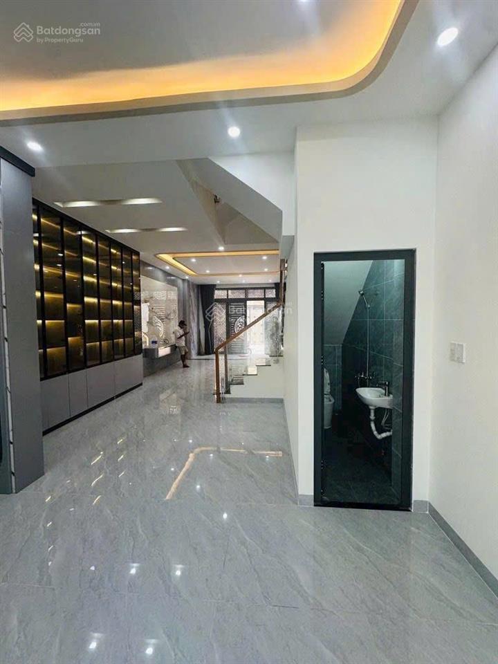 Nhà đẹp đón tết nguyễn thị sóc bà điểm nh.à mới toanh 4 tầng 83m2 ngang 5 full nội thất cao cấp