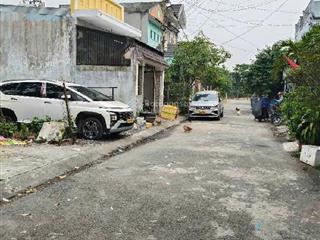 Gấp bán lô đất vuông đẹp khu phân lô vuông vức  shr công chứng ngay .5x18m =90m2