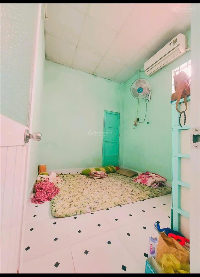 Bán nhà kế bx an sương . phường đông hưng thuận quận 12 ,nhỉnh 2.7tỷ đang cho thuê 7triệu/tháng.