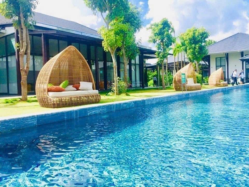 Gấp, cần bán nhà phố liền kề vinhomes hóc môn, tphcm (giá 2,8 tỷ = 100%)