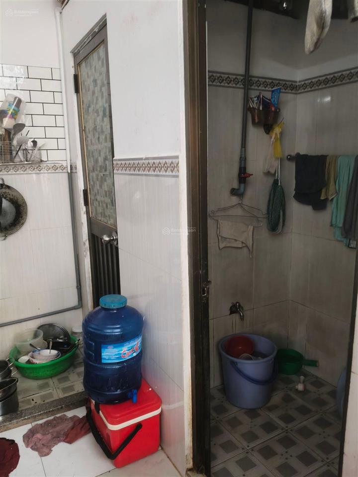 Shr công chứng ngay 2/ tô ký . kế bên phần mềm quang trung .3.2tỷ phường trung mỹ tây q.12