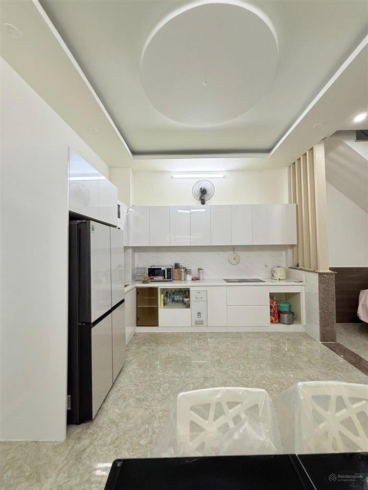 Nhà biệt thự 10.6 x 15m = 160m khu đồng bộ bà điểm cách chợ đầu mối 1km chỉ 7.48tỷ