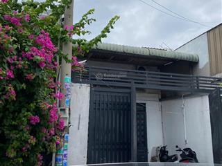 Nhà ngộp 1/ dương công khi 96.9m2 ngang 5x19m hxh 6m, có nhà cấp 4 + gác 2pn = 2.65tỷ