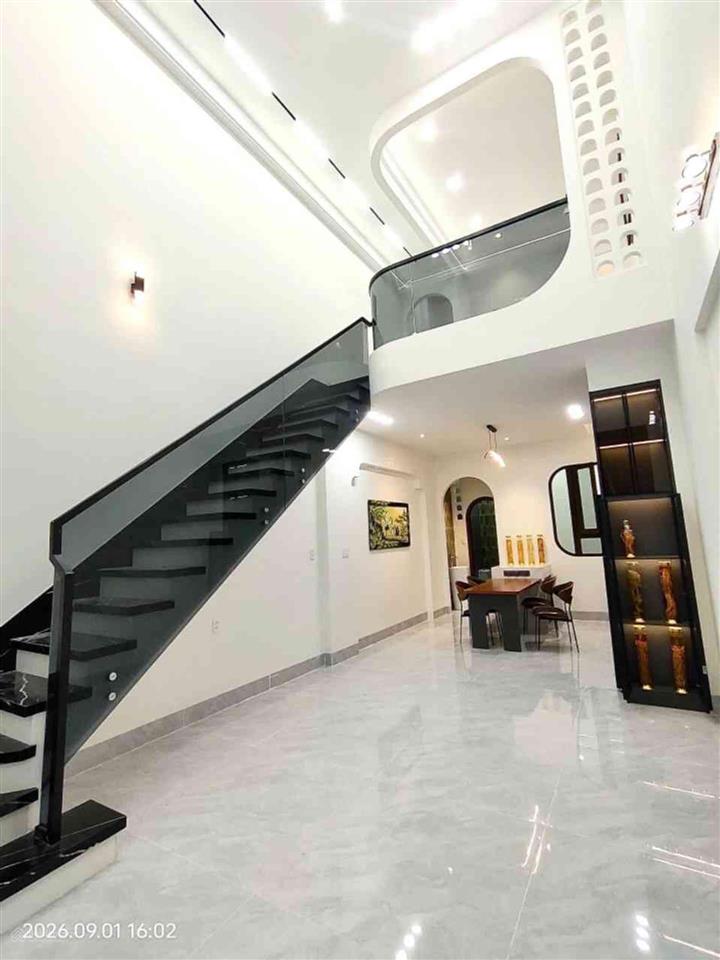 Em căn nhà mới 100% nội thất như hình giá 2,26 tỷ (shc) gần chợ hiệp thành q12, tphcm