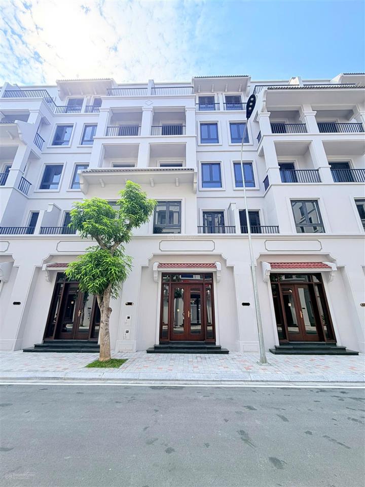 Giá cực hiếm 22 tỷ ở vinhomes cổ loa đông anh view nhìn công viên xanh mướt