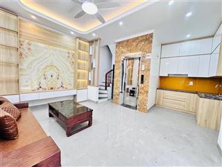 Bán nhà 6 tầng thang máy lô góc ô tô 4 chỗ đỗ cửa chỉ 9,1 tỷ giá chỉ 9,1 tỷ cơ hội h