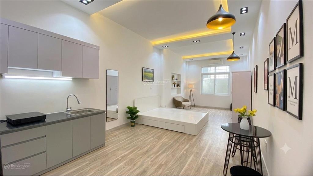 Bán nhà 5 tầng cầu diễn chỉ 11 tỷ dt 50m sử dụng 9 phòng khép kín ô tô 4 chỗ đỗ cửa d