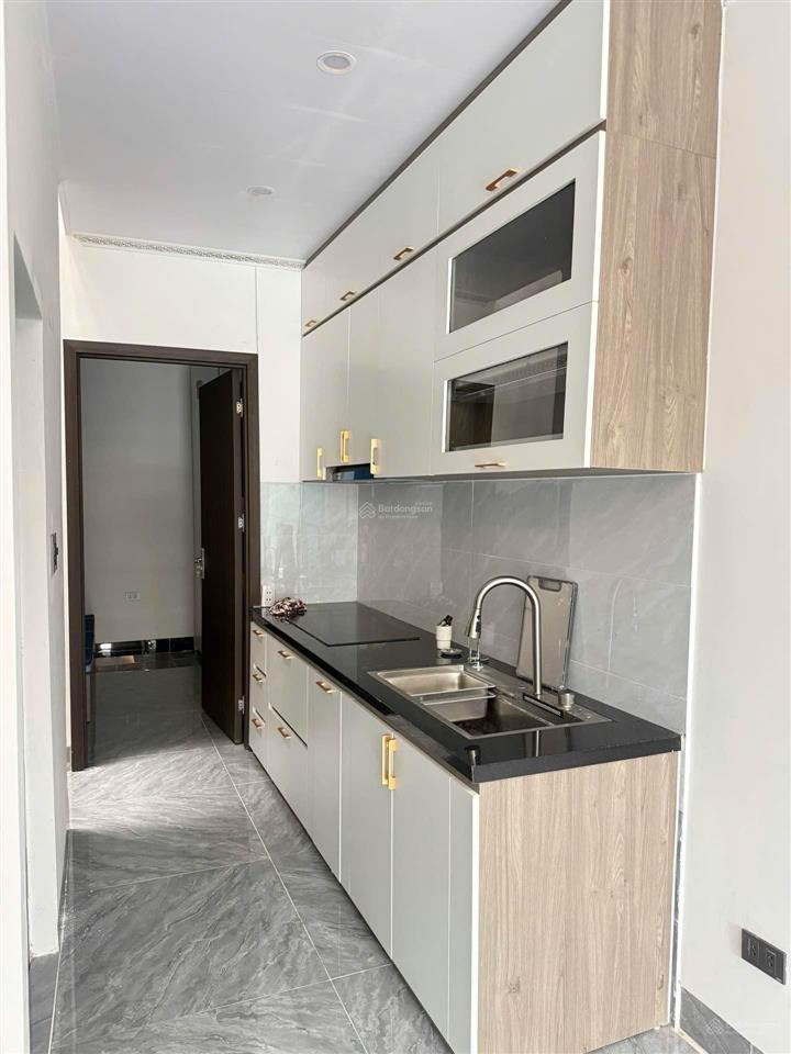 Bán nhà lê quang đạo, mỹ đình giá chỉ 3,35 tỷ, diện tích 52m2 mặt tiền 3,9m nhà 2 tầng