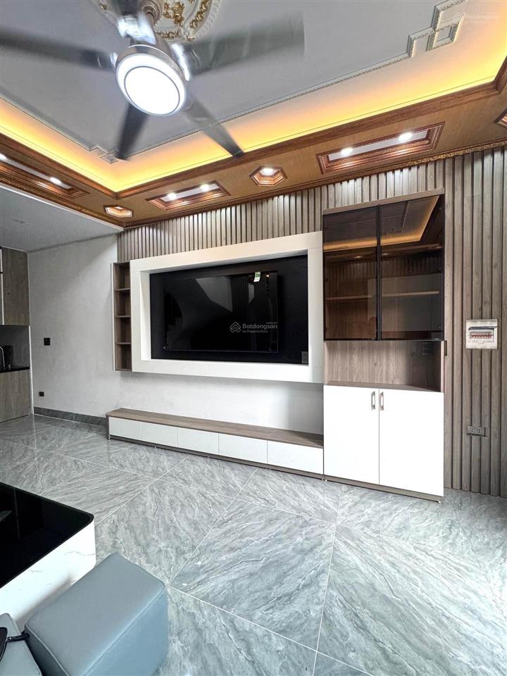 Bán nhà lê quang đạo, mỹ đình giá chỉ 3,35 tỷ, diện tích 52m2 mặt tiền 3,9m nhà 2 tầng