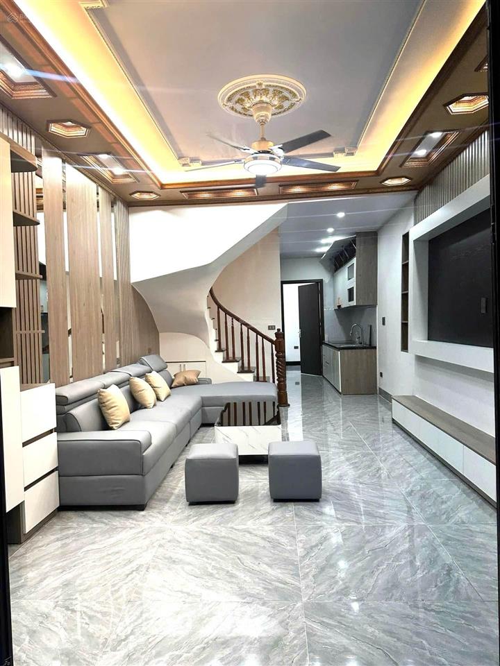 Bán nhà lê quang đạo, mỹ đình giá chỉ 3,35 tỷ, diện tích 52m2 mặt tiền 3,9m nhà 2 tầng