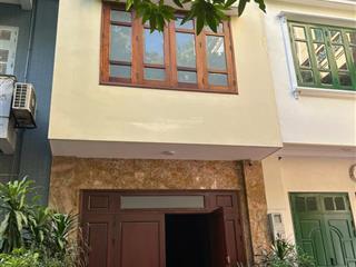 Cho thuê nhà riêng hiện đại có thang máy làm văn phòng