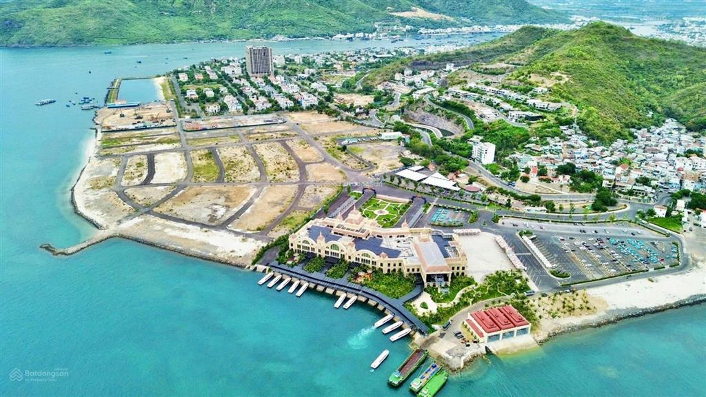 Bán biệt thự an viên  thảo điền 2 tại nha trang hàng kín