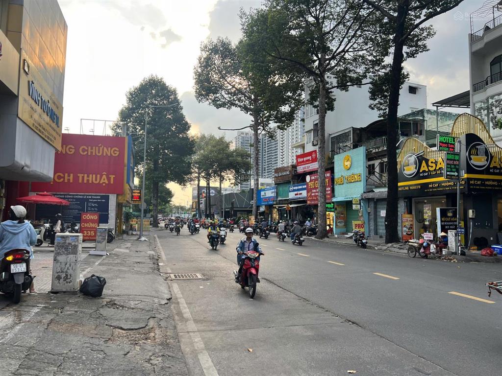 Khan hiếm! mặt tiền nam kỳ khởi nghĩa  dt 8,2x25m  hầm 6 tầng  hđt 400tr/th  giá bán 120 tỷ