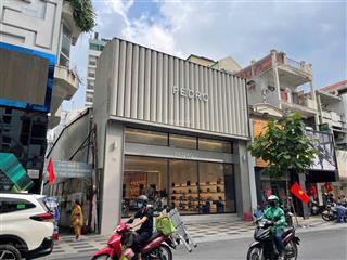 Bán gấp! mặt tiền trẫn não, quận 2  dt 11x30m  tiện xây mới  giá bán 54 tỷ thương lượng