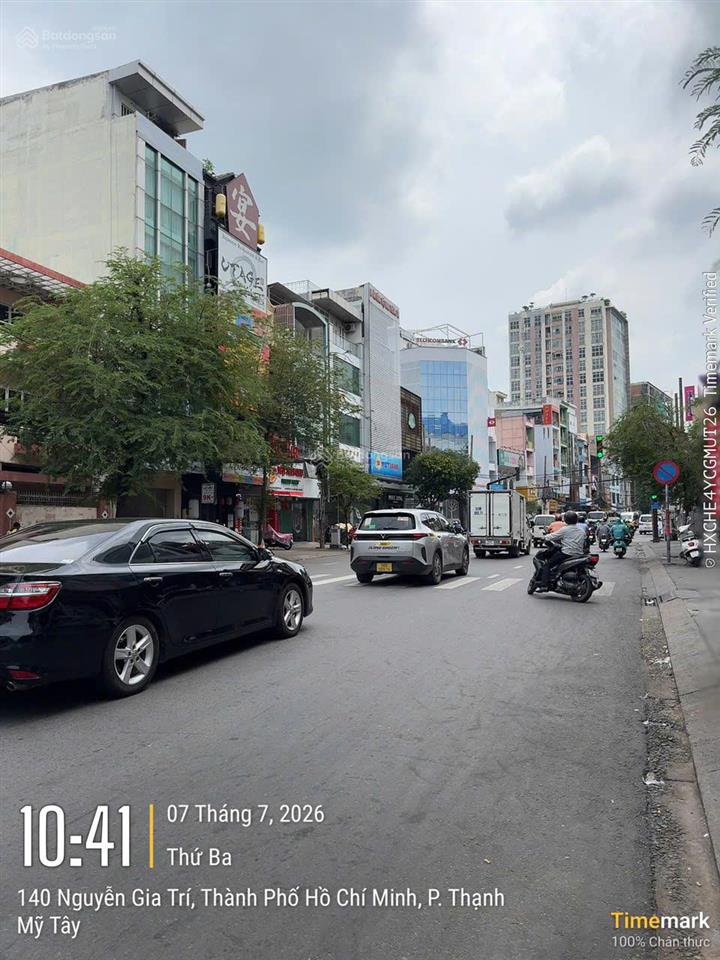 Bán building mặt tiền nguyễn gia trí, dt 8x21m, hầm 7 tầng, giá bán 150 tỷ giảm về 144 tỷ