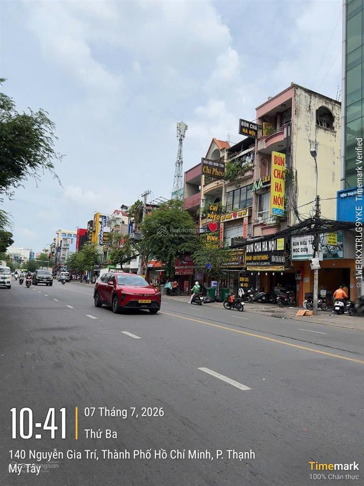 Bán building mặt tiền nguyễn gia trí, dt 8x21m, hầm 7 tầng, giá bán 150 tỷ giảm về 144 tỷ