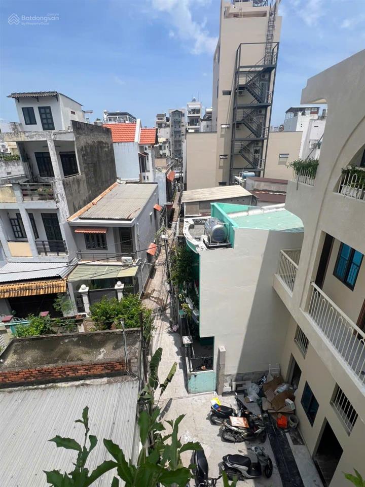 Bán tòa chdv bùi đình túy, bình thạnh dt 12x25m, 4 tầng  32 chdv, hđt 180tr/th