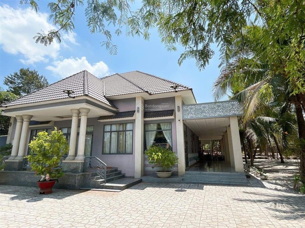 Giảm gấp 15 tỷ bán đất tặng nhà biệt thự vườn diện tích 2.842m2 đường dầu ba, an phước, đồng nai