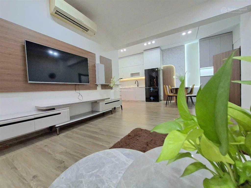 View pháo hoa, căn hộ hoa hậu thiết kế đẹp, ngay sân vận động mỹ đình. 3 ngủ, 2 nhỉnh 7 tỷ