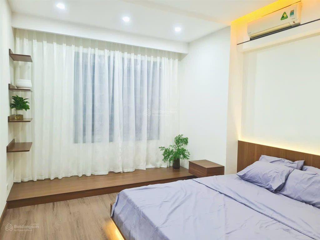 Bán gấp căn hộ siêu đẹp 95 m2 , 3 ngủ , 2 vệ sinh giá 4,2 tỷ
