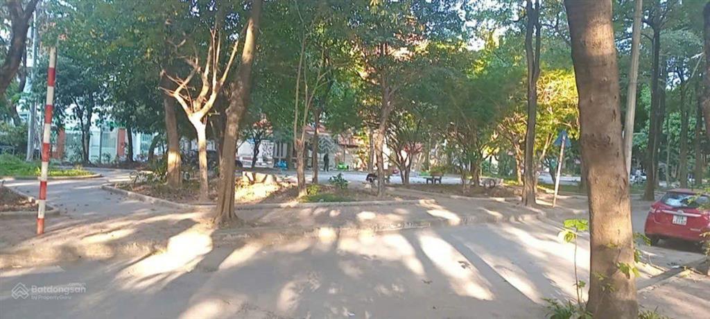 Chính chủ cần bán gấp căn hộ trung tâm mỹ đình, view pháo hoa. 84 m², 3 ngủ 2 vệ sinh giá tốt.