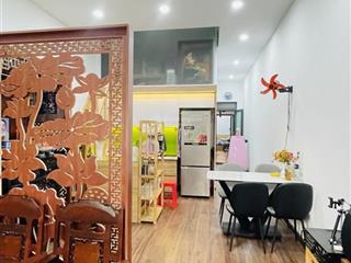 Chung cư 90m2 view mặt tiền đinh tiên hoàng đa kao q1 full nội thất nhà đẹp ở ngay