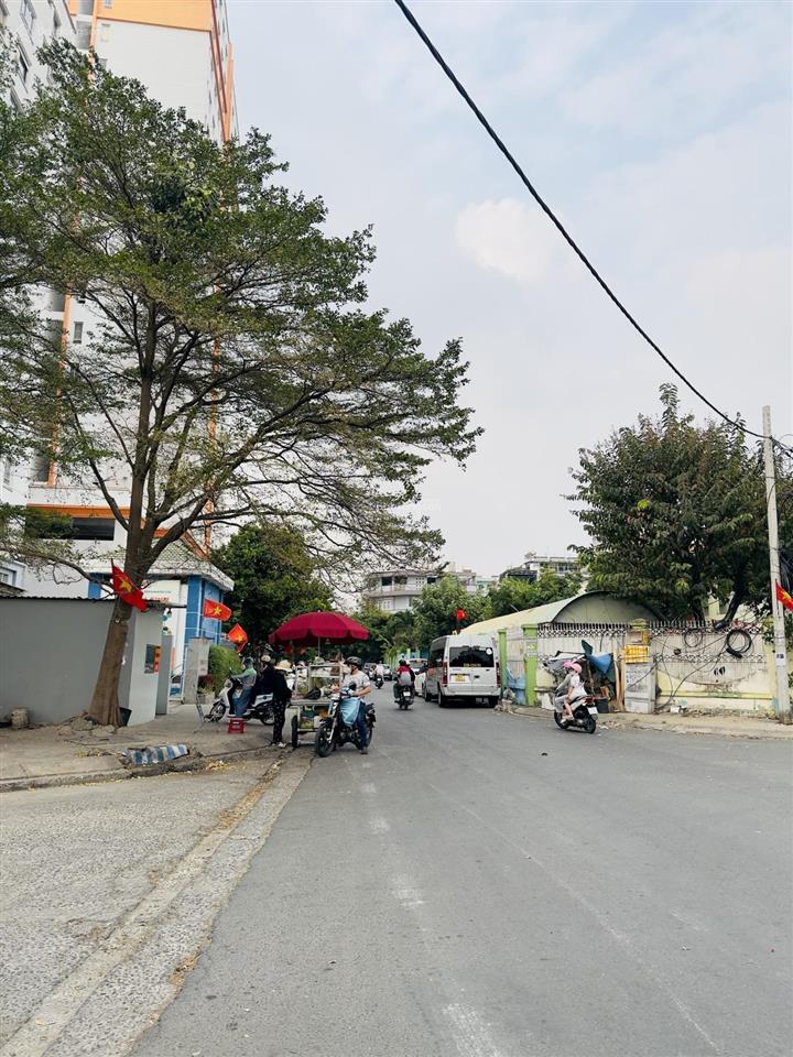 Chung cư bông sao p5 quận 8  59m2  2 pn  căn góc thông thoáng  có hầm  gần tạ quang bửu 