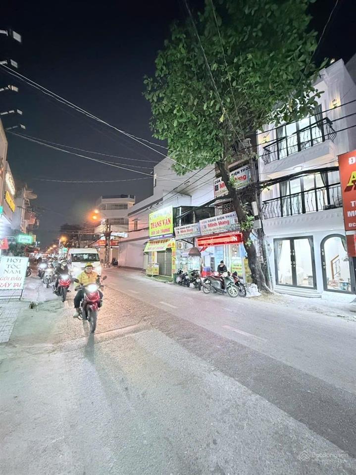 Chỉ 3.8 tỷ mặt tiền đường văn cao  phú thạnh  q. tân phú  3 tầng xây mới 100% vừa ở vừa kd ngay