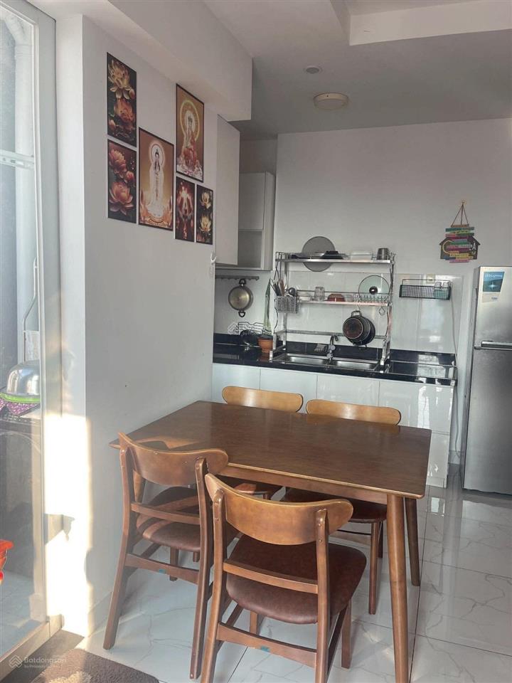 Chung cư 65m2 2pn 2wc conic riverside phường 7 quận 8. giá 3.3 tỷ