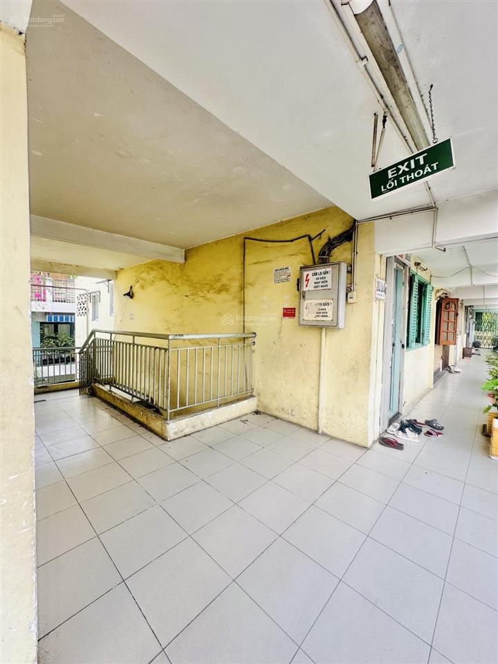 Chung cư lý thường kiệt  p7 quận 11 kế quận 10  40m2  2 tầng còn mới  2pn  2.49 tỷ