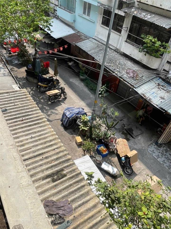 Quận 5  chung cư 42m2 xóm cải  đường nguyễn trãi p8  2,5 tỷ