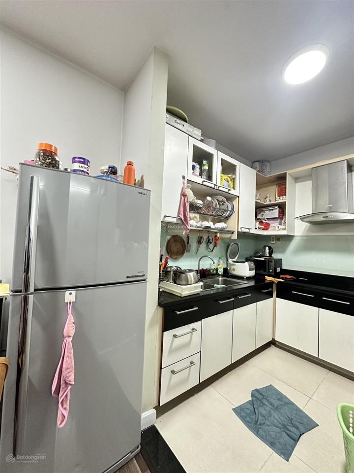 Cao ốc phú nhuận  căn hộ 98m² 2pn 2wc tầng trung số 20 hoàng minh giám phường 09 phú nhuận