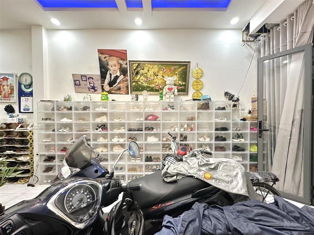 Giá tốt trong khu vực  lê văn sỹ, p14, quận 3  54m²  4 tầng, 5 phòng  giá 7.1 tỷ