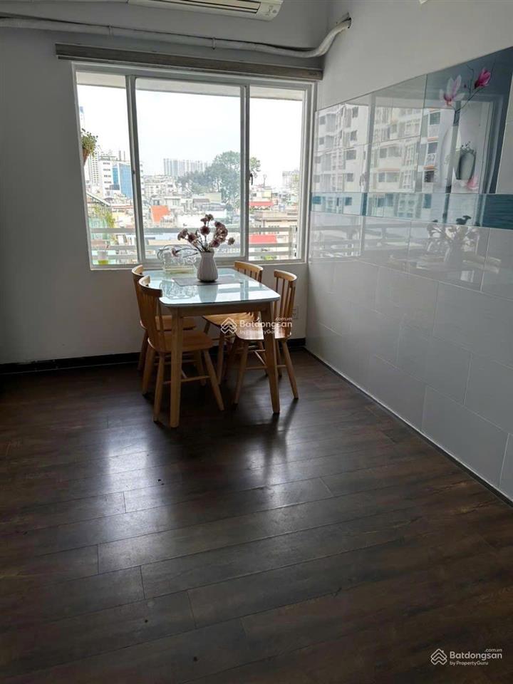 Căn hộ chung cư nguyễn kim, phường 7, quận 10, tp. hcm. dt 72m² căn góc, ban công có thang máy.