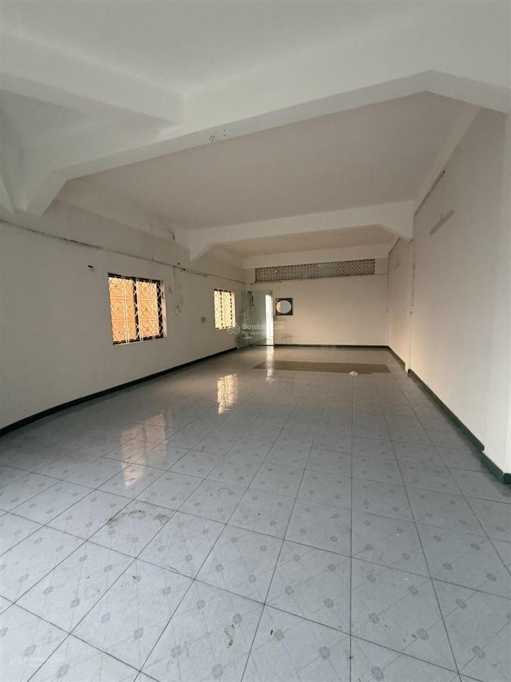Căn hộ 80m2 chung cư số 360 hồng bàng phường 14 quận 5  ngay ngã tư hồng bàng giao nguyễn thị nhỏ