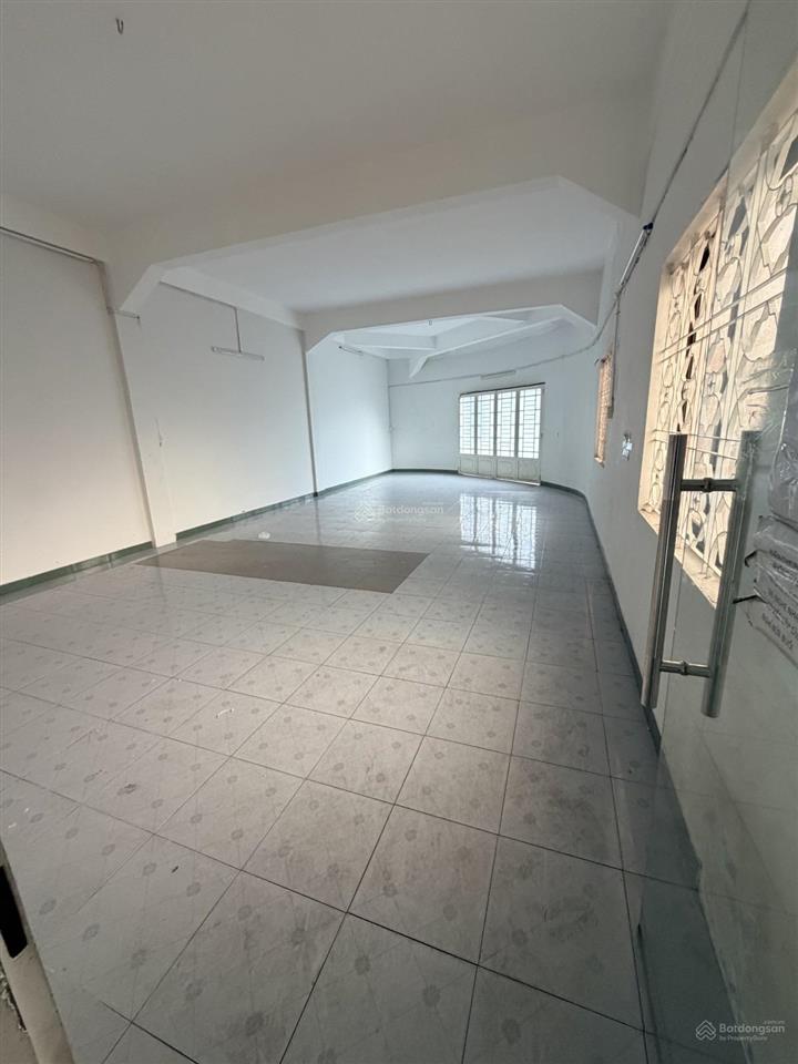 Căn hộ 80m2 chung cư số 360 hồng bàng phường 14 quận 5  ngay ngã tư hồng bàng giao nguyễn thị nhỏ